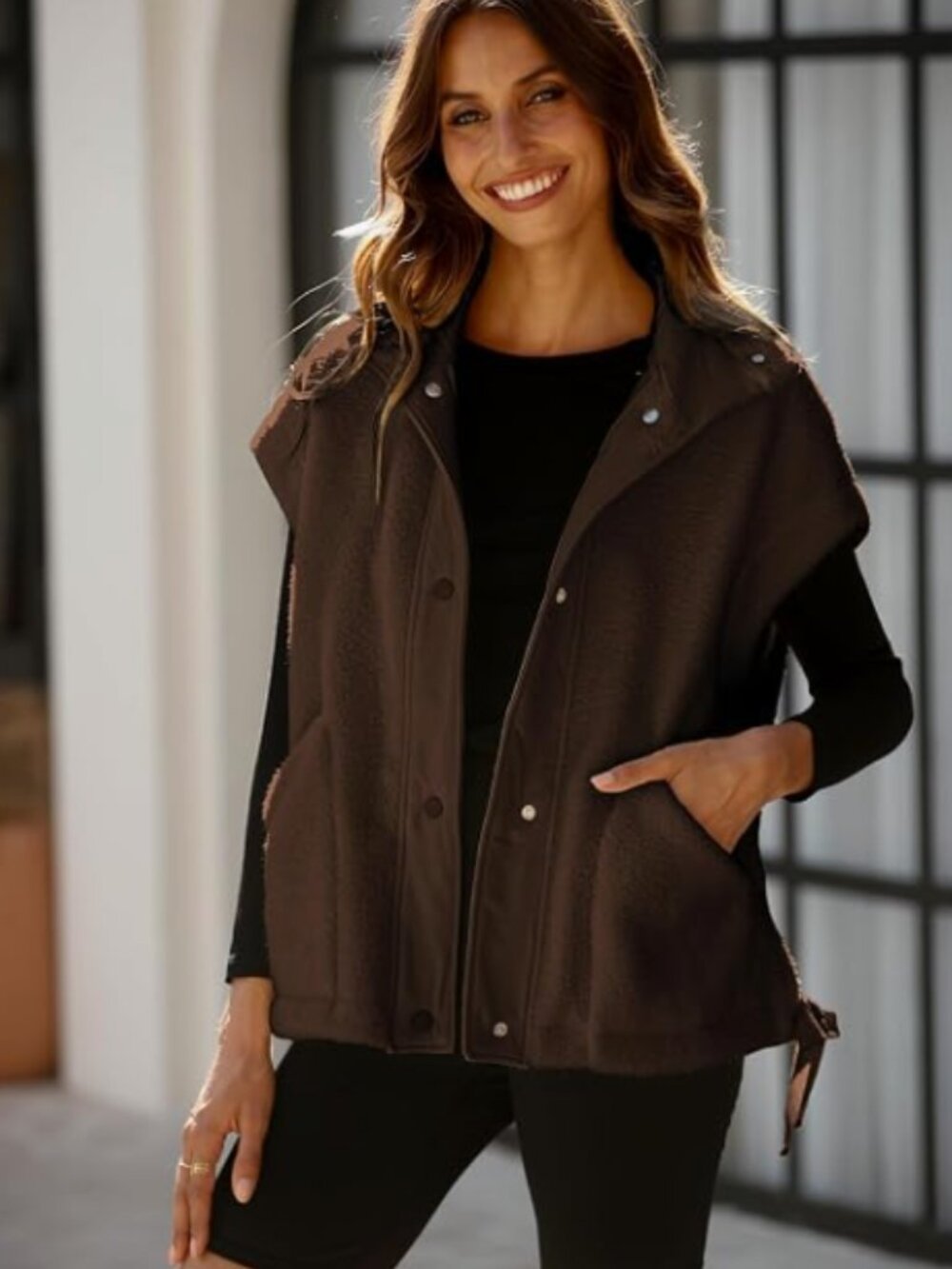 Women's Fleece Vest Casual Sleeveless Button Down Winter Warm Sherpa Jacket with